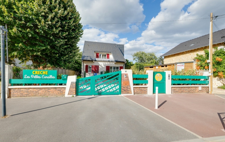 Crèche Le Plessis-Bouchard